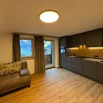 Haus Martinus Tatil Evi Mayrhofen