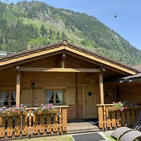 Haus Martinus 메이른호픈