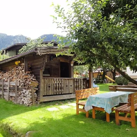 Haus Martinus 메이른호픈