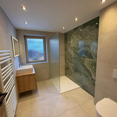 Haus Martinus 메이른호픈