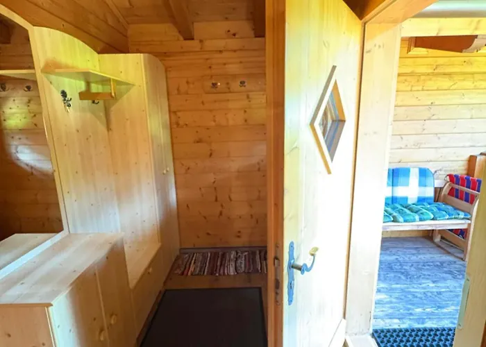 Semesterbostad Haus Martinus *